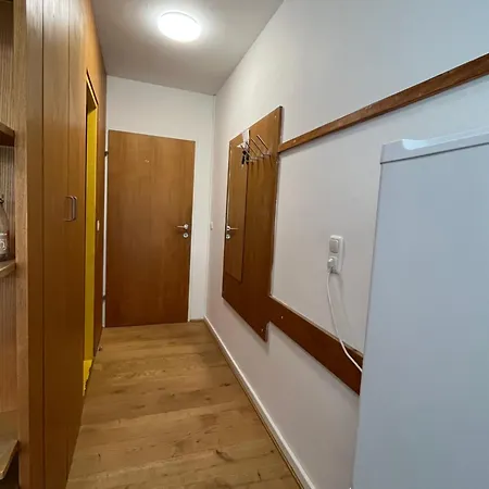 Einzelzimmer In Studentenheim Apartment